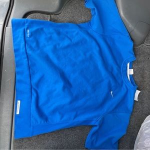 NIKE Dri-FIT Standard Issue Cutoff Crew Top CV1939-403 Signal Blue